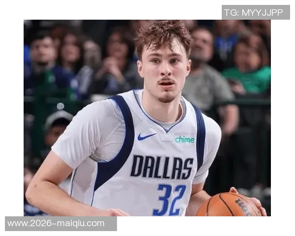 米奇约翰逊赞文班表现全面弗拉格实力令人瞩目